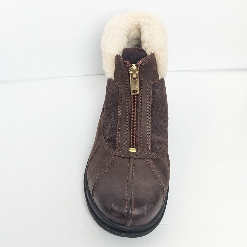 NWOT UGG Hapsburg zip winter boots - Picture 3 of 16